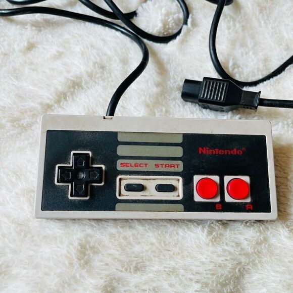 Original Nintendo Brand NES Controller OEM Official - Picture 2 of 3